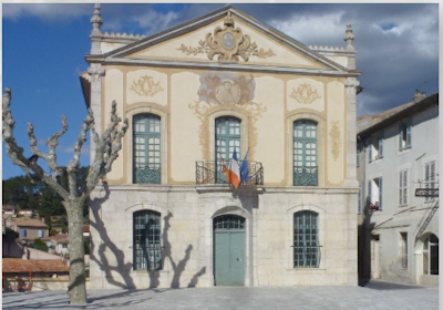Trans-en-Provence hôtel de ville
